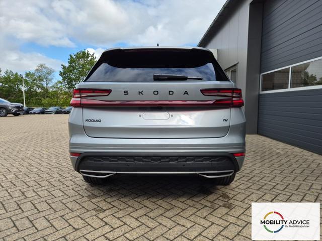 Skoda Kodiaq Sportline 1.5 TSI 204PS PHEV DSG schwenkb. AHK elektr. PanoDach HUD Alcantara PDC v+h 360&deg;Kamera CANTON Sound Klimaautomatik Sitzheizung Lenkradheizung Navi Apple CarPlay Android Auto 2xKeyless 19"LM vollelektr. Reichweite 116KM 