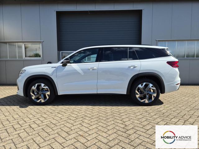 Skoda Kodiaq Sportline 1.5 TSI 204PS PHEV DSG schwenkb. AHK elektr. PanoDach HUD Alcantara PDC v+h 360&deg;Kamera CANTON Sound Klimaautomatik Sitzheizung Lenkradheizung Navi Apple CarPlay Android Auto 2xKeyless 19"LM vollelektr. Reichweite 116KM 