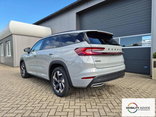 Skoda Kodiaq Sportline 1.5 TSI 204PS PHEV DSG schwenkb. AHK elektr. PanoDach HUD Alcantara PDC v+h 360&deg;Kamera CANTON Sound Klimaautomatik Sitzheizung Lenkradheizung Navi Apple CarPlay Android Auto 2xKeyless 19"LM vollelektr. Reichweite 116KM 
