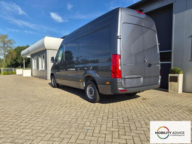 Mercedes-Benz Sprinter 317 Pro L2H2 2.0 CDi 170PS Automatik 3,5t 3-Sitzer Klimaautomatik Bluetooth DAB Apple CarPlay Android Auto PDC v+h R&uuml;ckf.Kamera Tempomat Ganzj.Reifen 
