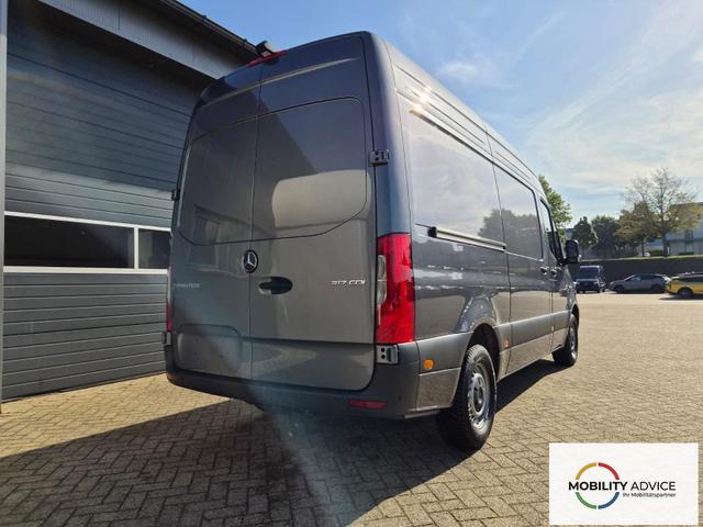 Mercedes-Benz Sprinter 317 Pro L2H2 2.0 CDi 170PS Automatik 3,5t 3-Sitzer Klimaautomatik Bluetooth DAB Apple CarPlay Android Auto PDC v+h R&uuml;ckf.Kamera Tempomat Ganzj.Reifen 