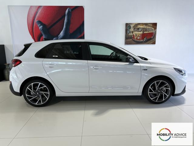Hyundai i30 PD N-Line 1,5 TGDi 48V Serenity White, Beispielbilder, ggf. teilweise mit Sonderausstattung