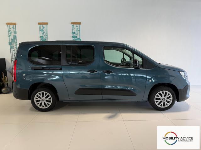 Fiat Doblo L2 Blau Metallic