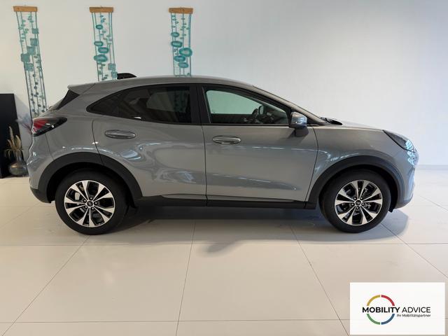 Ford Puma Titanium Solar Silber