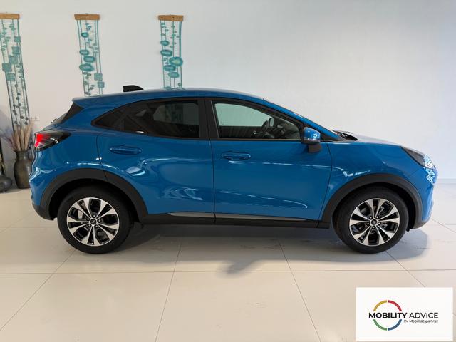 Ford Puma Titanium Digital Aqua Blau