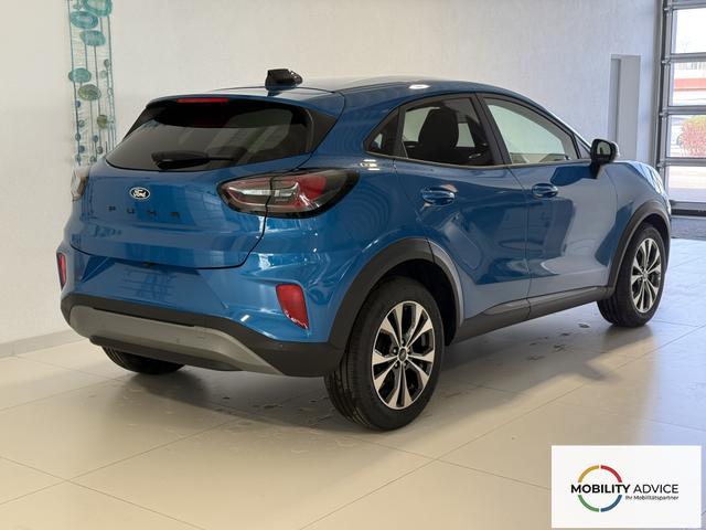 Ford Puma Titanium Digital Aqua Blau