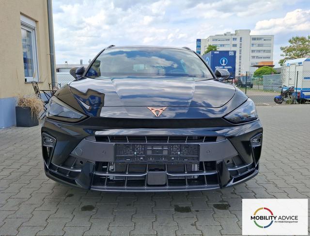 Cupra / Leon Sportstourer / Schwarz / Basis / / , Beispielbilder, ggf. teilweise mit Sonderausstattung