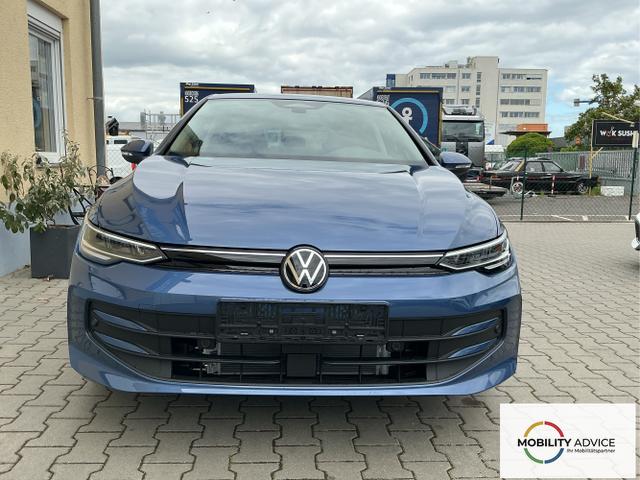 Volkswagen / Golf / Blau / Limited / Anemonenblau Metalic / , Beispielbilder, ggf. teilweise mit Sonderausstattung