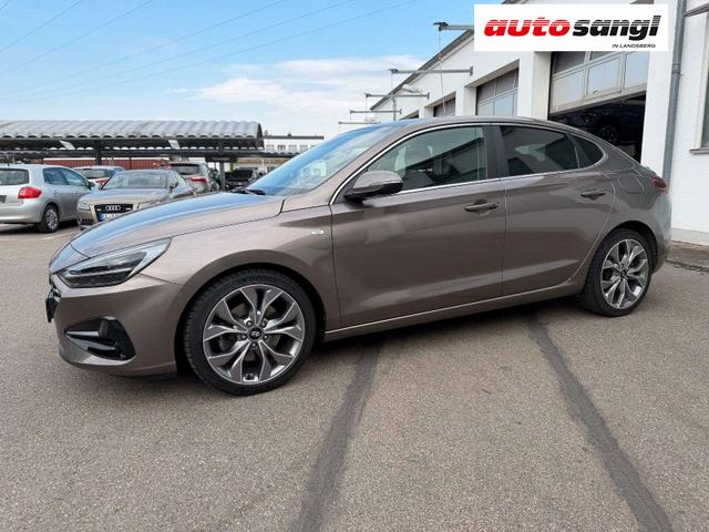 Hyundai i30 1.5 Fastback / PRIME WR 