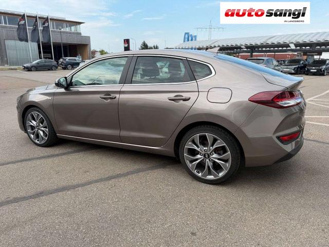 Hyundai i30 1.5 Fastback / PRIME WR 
