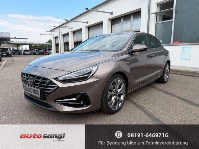 Hyundai i30 - 1.5 Fastback / PRIME WR