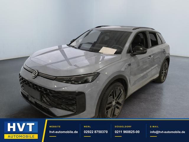 Volkswagen T-Roc - R-Line 1.5 eTSI 150PS/110kW DSG7 2026 *Neues Modell* | +AHK +BlackStyle +19" ALU +IQ.Licht-Matrix +NAVI