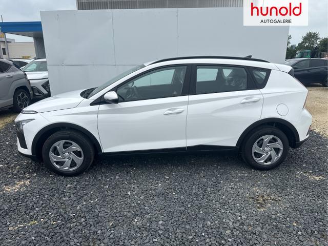 Hyundai / BAYON / Grau / / / 