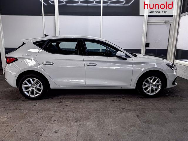 Seat Leon Style 2.0 TDI ACC RFK PDC Licht/Regensensor LED 
