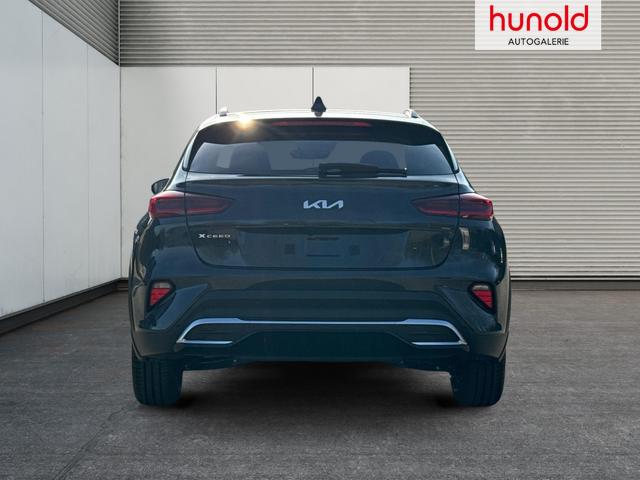 Kia / XCeed / Grau / / / (Vision) SHZ+KAMERA+ACC+NAVI+LED+16 ALU, Beispielbilder, ggf. teilweise mit Sonderausstattung