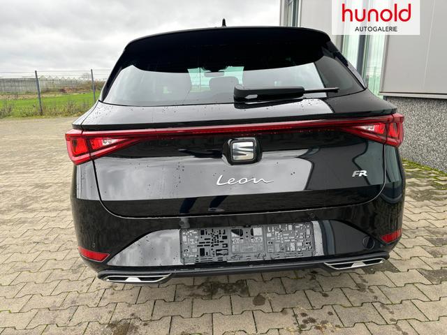 Seat Leon Sportstourer Style 1.5 TSI 115PS, 5 Jahre Garantie, 16" Alu, Climatronic, Parksensoren vorn/hinten, Media System PLUS 12,9"/Bluetooth, Tempomat, Full Digital Cockpit, LED-Scheinwerfer, M-Lederlenkrad, Reserverad, Verkehrszeichenerkennung 