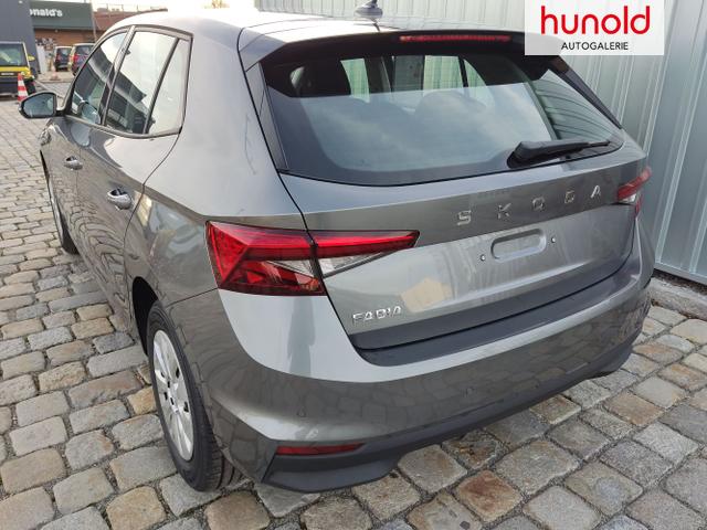 Skoda / Fabia / Grau / / / , Beispielbilder, ggf. teilweise mit Sonderausstattung
