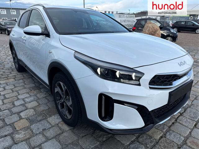 Kia / XCeed / Wei&szlig; / / / , Beispielbilder, ggf. teilweise mit Sonderausstattung