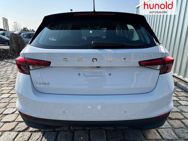 Skoda / Fabia / Wei&szlig; / / / , Beispielbilder, ggf. teilweise mit Sonderausstattung