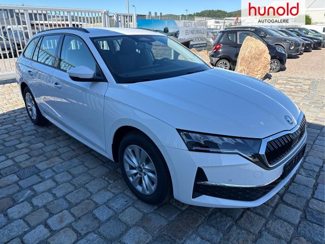 Skoda / Octavia Combi / Wei&szlig; / / / , Beispielbilder, ggf. teilweise mit Sonderausstattung