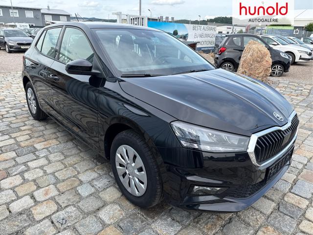 Skoda / Fabia / Schwarz / / / , Beispielbilder, ggf. teilweise mit Sonderausstattung