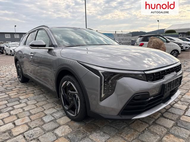 Kia / K4 Sportswagon / Silber / / / , Beispielbilder, ggf. teilweise mit Sonderausstattung