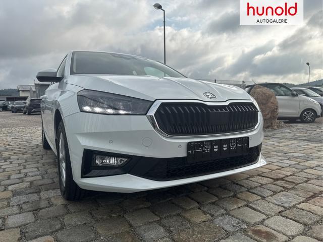 Skoda / Fabia / Wei&szlig; / / / , Beispielbilder, ggf. teilweise mit Sonderausstattung
