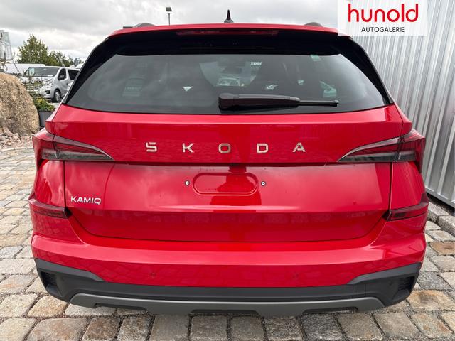 Skoda / Kamiq / Rot / / / , Beispielbilder, ggf. teilweise mit Sonderausstattung