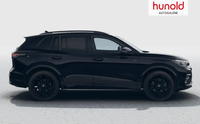 Volkswagen Tiguan R-Line 4M Pano Nav AHK Matrix LM20Z PrivG 