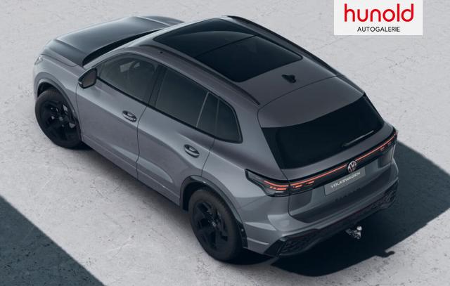 Volkswagen Tiguan R-Line Pano IQ.Drive Pro BlackP Nav AHK 