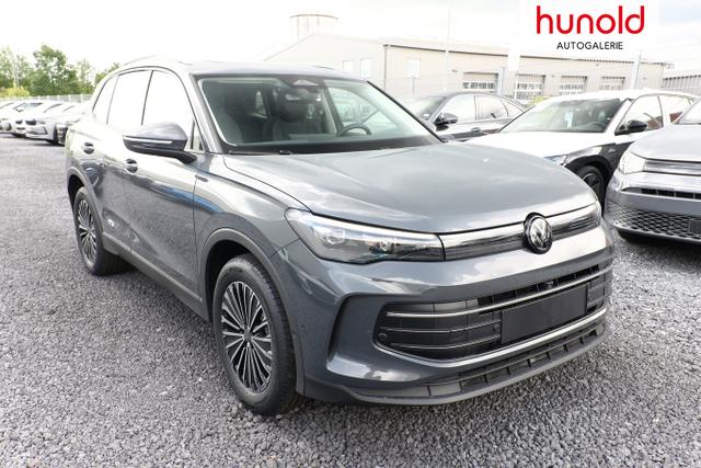 Volkswagen Tiguan DSG LED+ Pano Nav 5JGar IQ.DRIVE LM18Z 