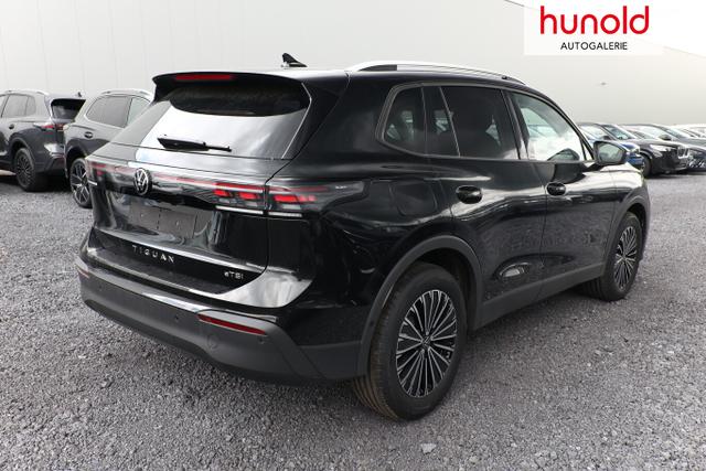 Volkswagen Tiguan DSG LED+ Pano Nav 5JGar IQ.DRIVE 18Z SHZ 