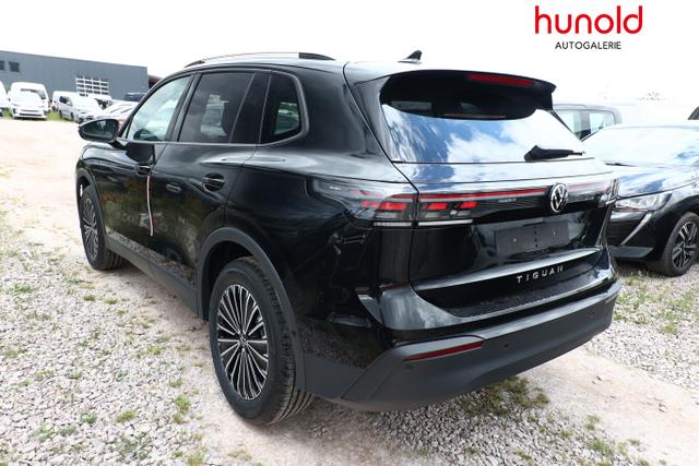 Volkswagen Tiguan DSG LED+ Pano Nav 5JGar IQ.DRIVE LM18Z 