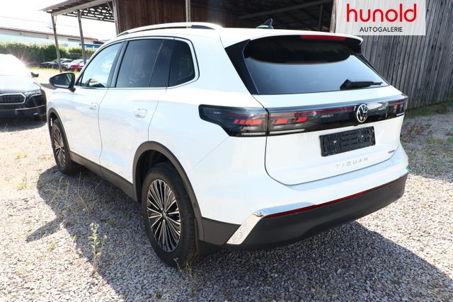 Volkswagen Tiguan Eleg. 4M Nav DCC+ LED+ SHZ eHk KeyL ParkA 