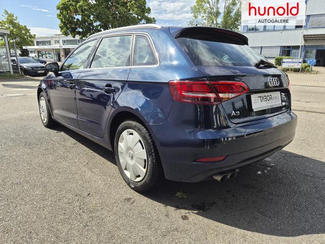 Audi A3 Sportback 2.0 TDI basis Nav Tempomat 
