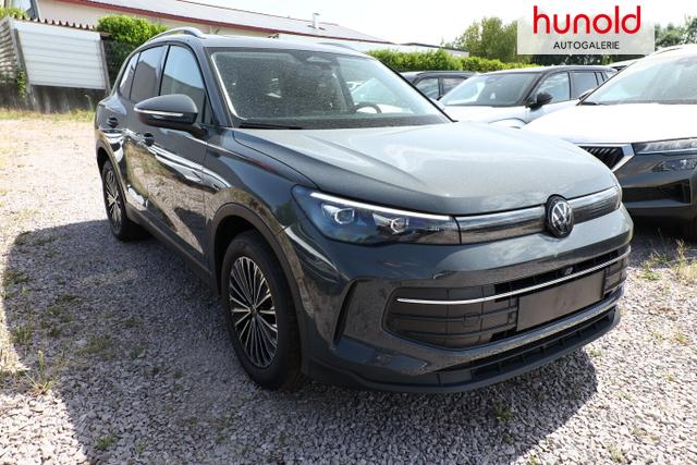 Volkswagen Tiguan DSG LED+ Pano Nav 5JGar IQ.DRIVE 18Z SHZ 