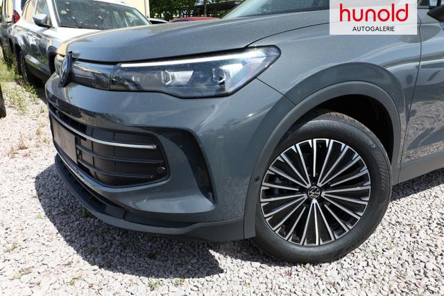 Volkswagen Tiguan DSG LED+ Pano Nav 5JGar IQ.DRIVE 18Z SHZ 