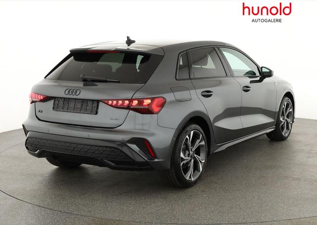Audi A3 Sportback TFSI quattro 150 kW S line S-LINE, Navi, el. Klappe, Sound, 18-Zoll, 3-J. Garantie 