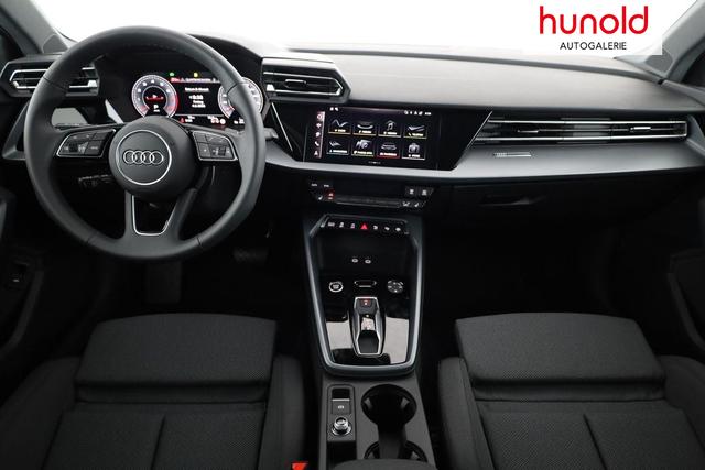 Audi A3 Sportback TFSI 110 kW S line 35 S-tronic S-LINE, AHK, Matrix, Navi, el. Klappe, Kamera, 3 J.-Garantie 