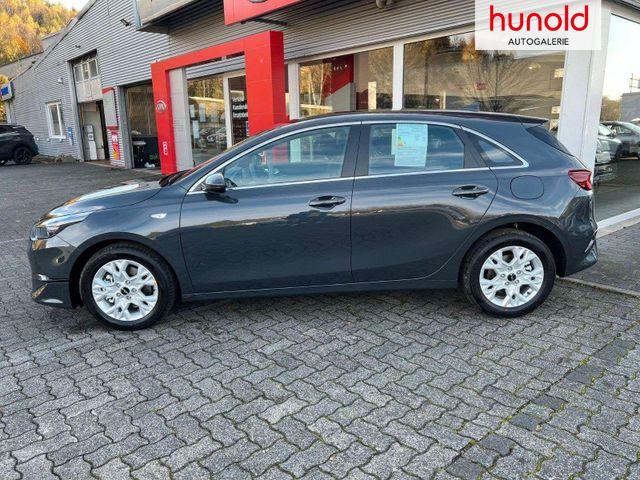 Kia Ceed / cee d 1.5 T-GDI Vision+KOMF+AUTOM. 