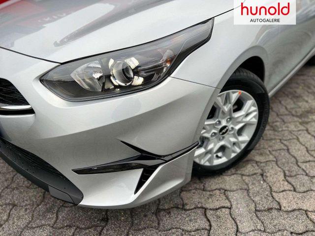 Kia Ceed / cee d 1.5 T-GDI Vision + KOMF AUTO 