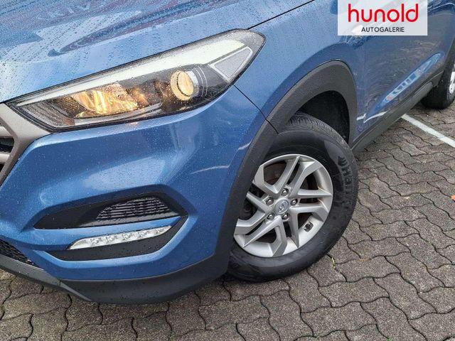 Hyundai TUCSON blue 1.7 CRDi Classic 2WD 