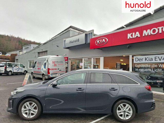Kia Ceed Sportswagon SW / cee d Spirit CRDi 