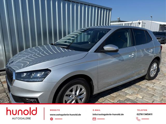 Skoda Fabia - Selection PLUS 1.0 TSI 95 PS 5-Jahre Garantie-AHK abnehmbar-Sunset-KessyEasyStart-AppleCarPlay-AndroidAuto-LED-PDC hinten-Lenkradheizung-Winterpaket-Sitzheizung-DAB-Klimaautomatik-Tempomat-Sofort
