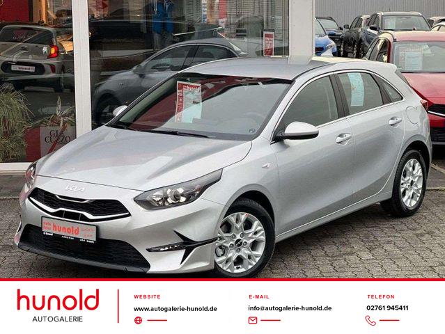Kia Ceed - / cee d 1.5 T-GDI Vision + KOMF AUTO