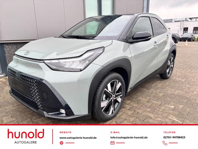 Toyota Aygo X - Play 1.5 Hybrid 115PS CVT/AUTOMATIK, 3 Jahre Garantie, 17" Alufelgen, Sitzheizung, R&uuml;ckfahrkamera, Klimaautomatik, Audiosystem 9" + Smartphone-Integration, Lederlenkrad, ACC, ZV mit Fernbedienung