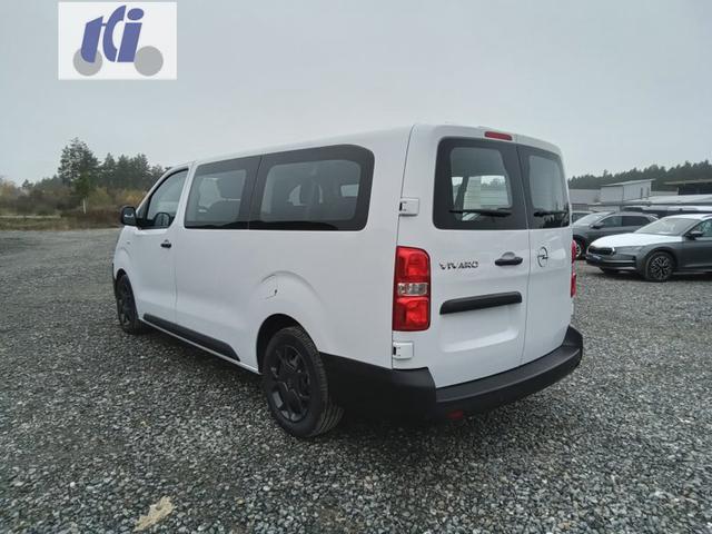Opel Vivaro Kombi 9-Sitzer Lang 2.0 Diesel 8-Gang Automatikgetriebe 