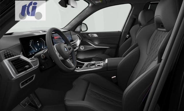 BMW X7 M60 i 4.4 8-Gang Steptronic xDrive 