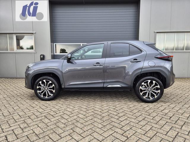 Toyota Yaris Cross 1.5VVT-iE 130PS Automatik Teamplayer Klimaautomatik Sitzheizung Lenkradheizung PDC v+h Rückf.Kamera 17-LM abged.Scheiben 2xKeyless DAB+ Bluetooth Touchscreen Apple CarPlay Android Auto 