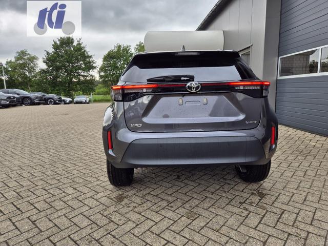 Toyota Yaris Cross 1.5VVT-iE 130PS Automatik Teamplayer Klimaautomatik Sitzheizung Lenkradheizung PDC v+h Rückf.Kamera 17-LM abged.Scheiben 2xKeyless DAB+ Bluetooth Touchscreen Apple CarPlay Android Auto 